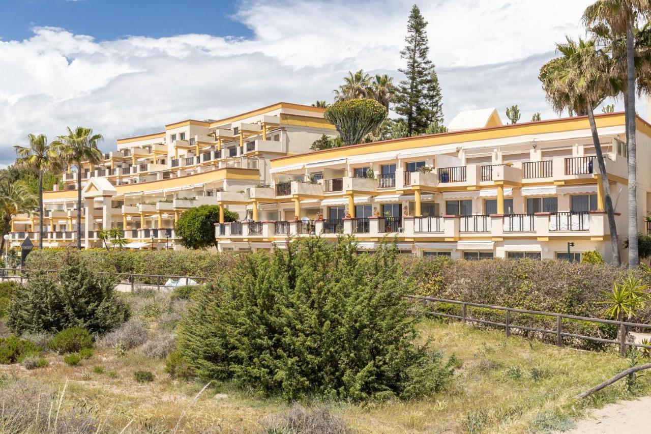 Oleholidays 806 Romana Playa Primera Linea De Playa Марбелья Экстерьер фото
