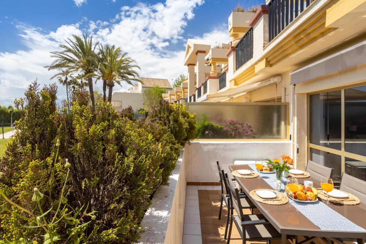 Oleholidays 806 Romana Playa Primera Linea De Playa Марбелья Экстерьер фото